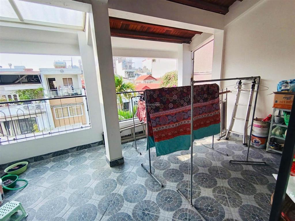 Bán nhà phân lô tây hồ võng thị trích sài ô tô dừng đỗ 115m giá 400tr