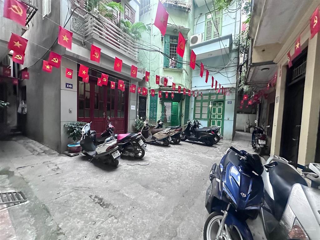 Bán nhà riêng tại ba đình đội cấn  ngọc hà diện tích rộng 80m giá đầu tư 11 tỷ(137.5tr/m2)