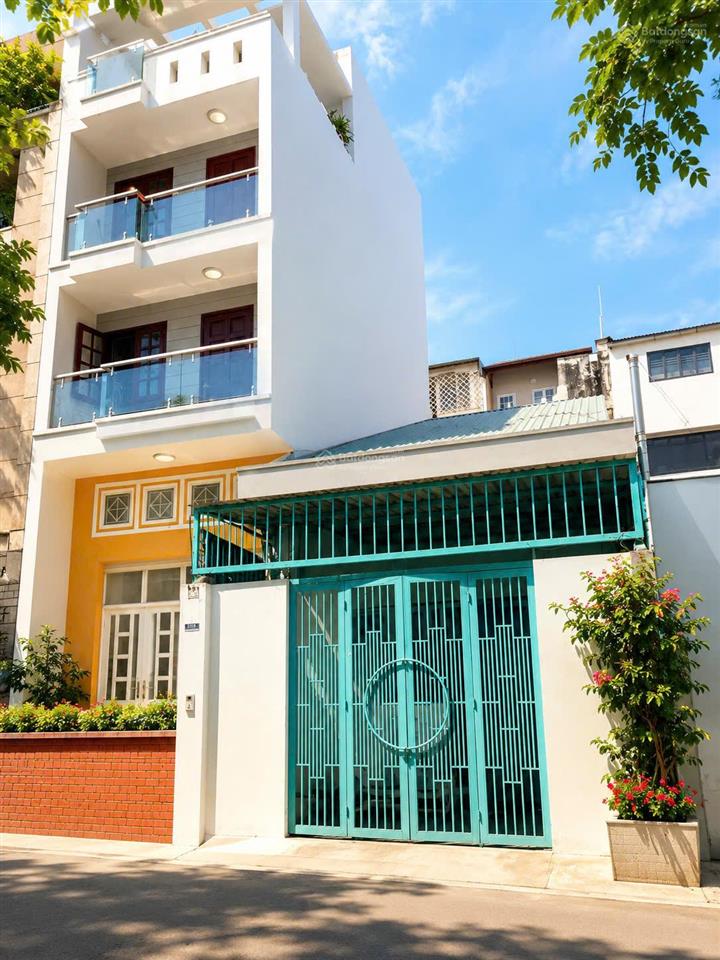 Duy nhất! mặt tiền trần nhật duật, q1. (4,5x16m) đất vuông  c4 tiện xây lại. chỉ 22,9 tỷ.
