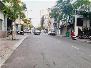 Duy nhất! mặt tiền trần nhật duật, q1. (4,5x16m) đất vuông  c4 tiện xây lại. chỉ 22,9 tỷ.