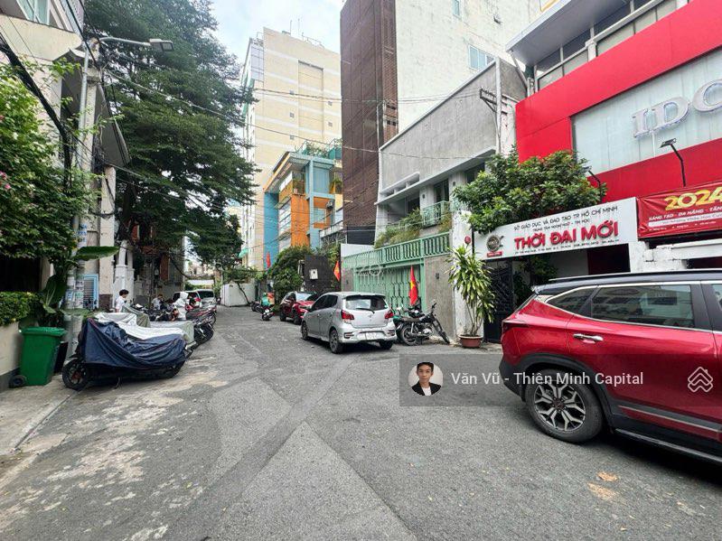Quá hiếm! hẻm xe hơi khu phan xích long, phú nhuận. ngang khủng 7,5m  4 tầng. nhà đẹp. chỉ 11 tỷ.