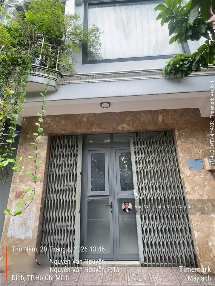 Còn 1 căn! mt trường sa, phú nhuận. (5x10m)  5 tầng. có vỉa hè để được 2 làn xe máy. chỉ 18,5 tỷ