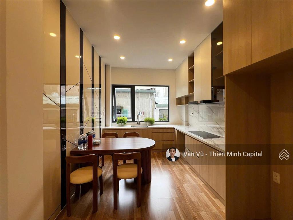 Nhà mới 5 tầng + full nội thất! mặt tiền q. phú nhuận. an ninh. chỉ 12,5 tỷ thương lượng