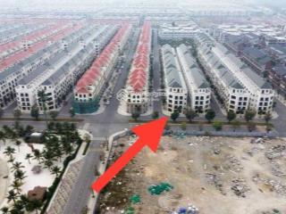 Bán góc vip nhất san hô đường 30m đối diện 4 tòa chung cư masterise, biển hồ tạo sóng  0966 399 ***