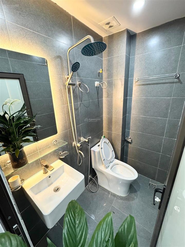 Hiếm ! nhà đẹp  38m2 * 4 tầng  mt  4,5m  20m ra mặt phố  nội thất lung linh  mua ở cực sướng