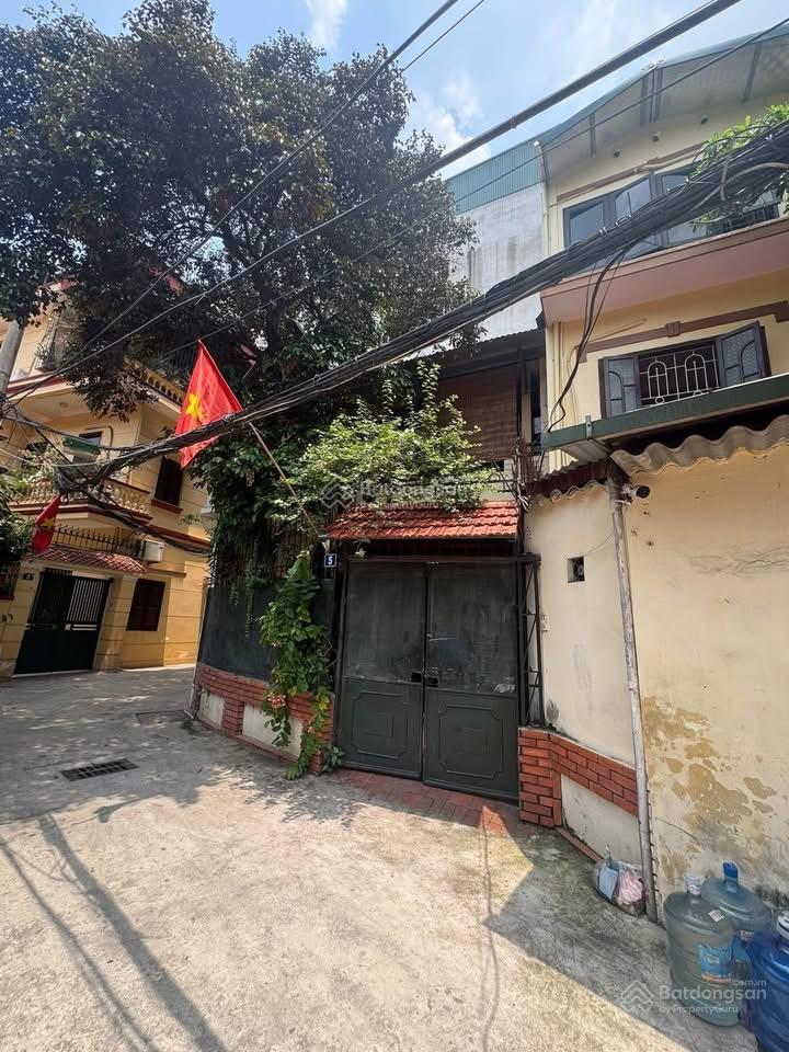 Đất xây chdv 75m2 * mt6m , mua đất tặng nhà 3 tầng ô tô vào ngõ kinh doanh lô góc 3 thoáng .