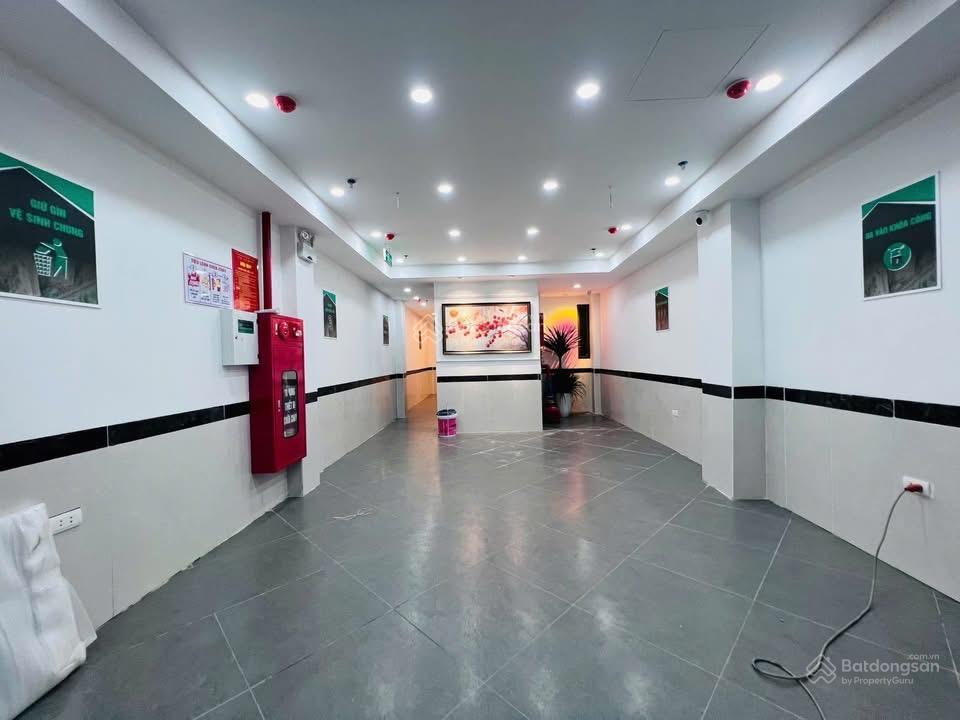 Chdv đường láng 78m2* 6tầng  mt 4m  20 tỷ đống đa  gần phố  an sinh đỉnh cao  pccc đầy đủ