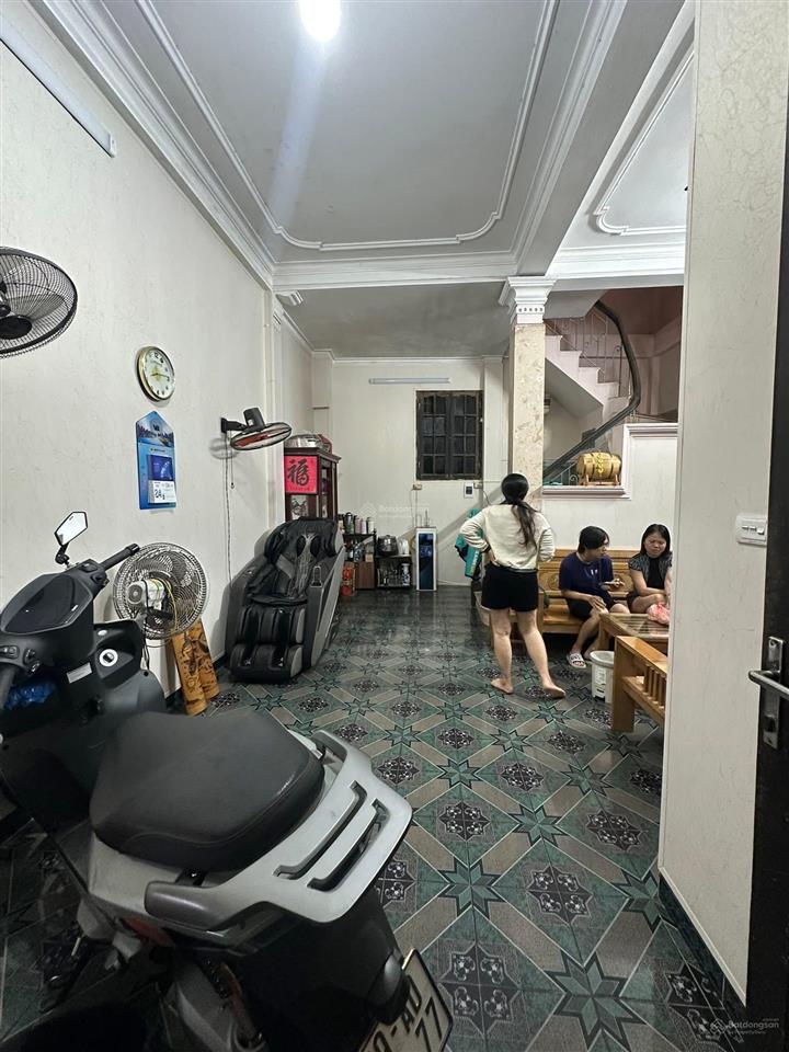 Bán đất tặng nhà 3 tầng  giá đầu tư 170tr/m xây chdv  kim mã ba đình  20m ra ô tô tránh  55m2