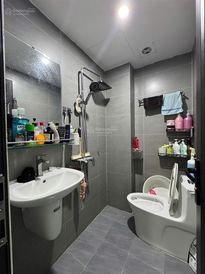 Võ chí công  cg  82m2 * 6t  mt 6.5m 20.x tỷ 21 căn hộ full nội thất  lô góc 3 thoáng vĩnh viễn