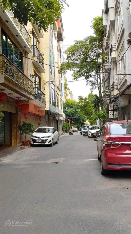 Tòa chdv thanh xuân, dòng tiền 170tr/tháng, 9 tầng thang máy, 26 phòng, ô tô tránh, giá 3x tỷ