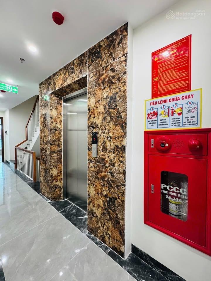 Siêu phẩm chdv cao cấp cầu giấy dòng tiền khủng 3 mặt thoáng 105m x 7t  mt 6m nở hậu