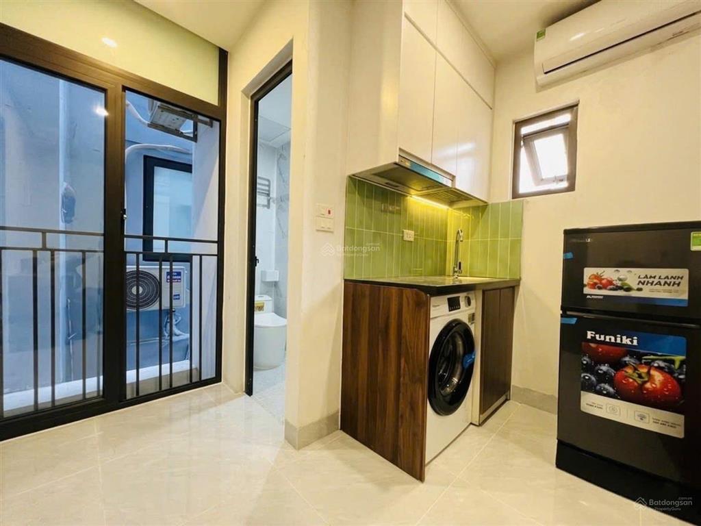 Siêu phẩm chdv cao cấp cầu giấy dòng tiền khủng 3 mặt thoáng 105m x 7t  mt 6m nở hậu