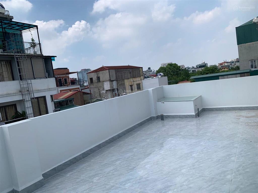 Toà chdv láng, đống đa  mặt ngõ thông  gần phố  11 phòng khép kín
55m x 7t, mt 6.5m