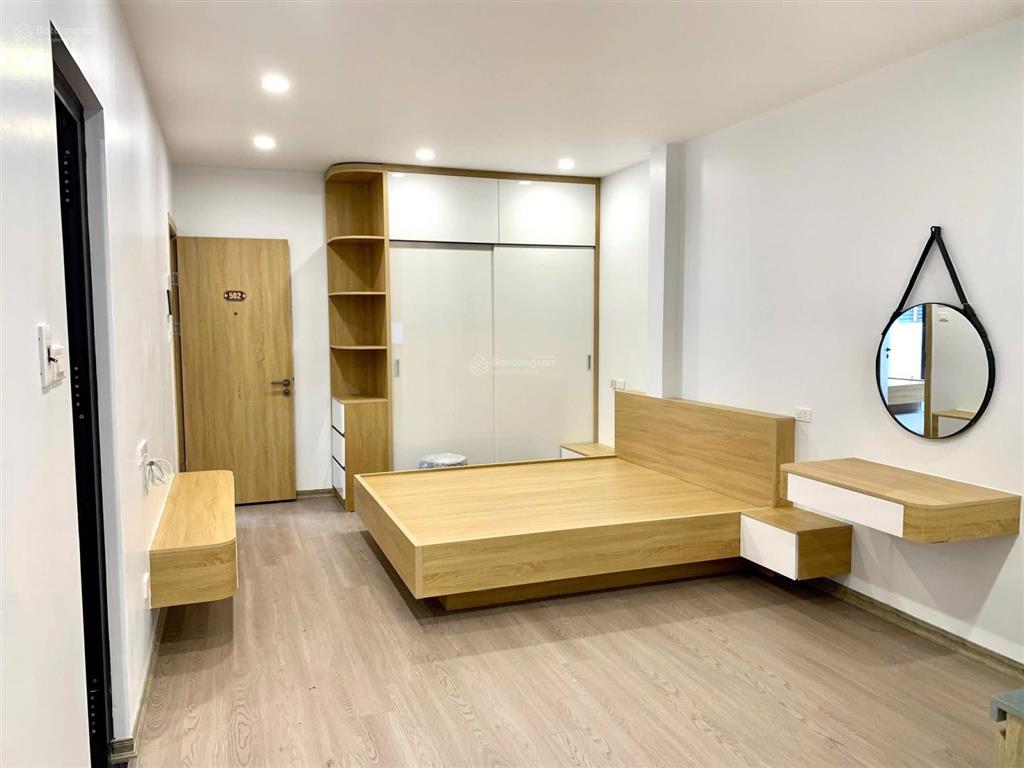 Toà chdv láng, đống đa  mặt ngõ thông  gần phố  11 phòng khép kín
55m x 7t, mt 6.5m