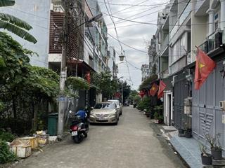 Đất hẻm 6m, đường lê văn lương, 6.5m x 13m, 80m2, ô tô 7 chỗ tới đất, hơn 4 tỷ