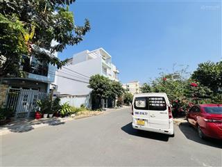 Đất mt đường, kdc phân lô, 5m x 20m, 100m2, hơn 12 tỷ, cách vincom nam long trần trọng cung 500m