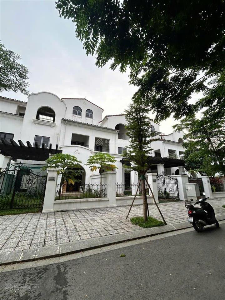 Biệt thự vista lago nam an khánh 210m², mt 7,5m, 2 mặt thoáng, vỉa hè, ô chờ thang máy, 42 tỷ