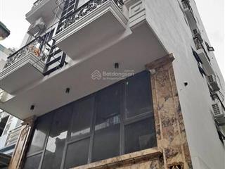 Ccmn phố tôn thất tùng  đối diện đh y  65m2  mt 6m  lô góc  16pkk  dòng tiền 90tr/tháng