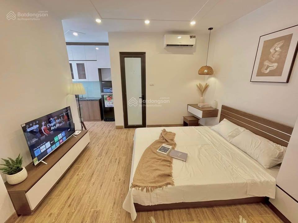 Tòa ccmn vũ trọng phụng  80m2  8 tầng  18pkk  dòng tiền 120tr/tháng  pccc đầy đủ