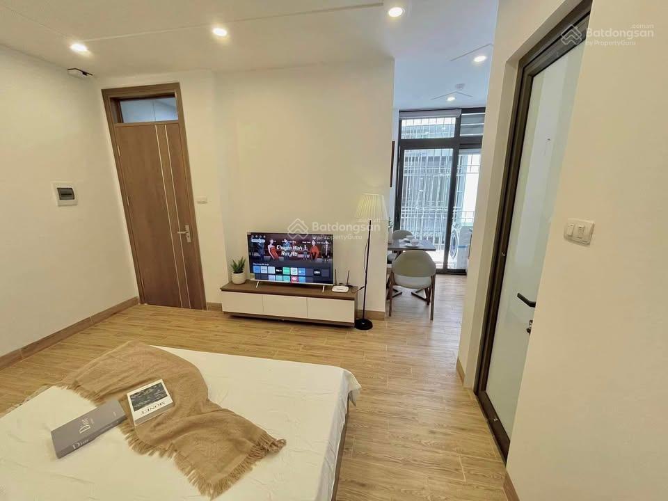 Tòa ccmn vũ trọng phụng  80m2  8 tầng  18pkk  dòng tiền 120tr/tháng  pccc đầy đủ