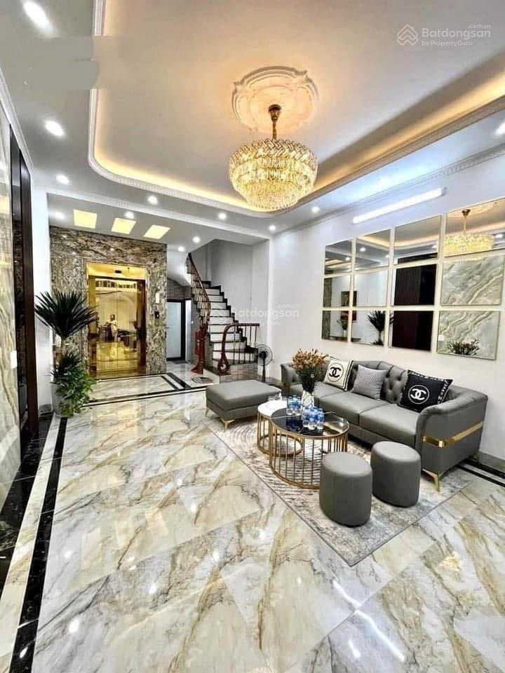 Chỉ 12.x tỷ  nhà 7 tầng thang máy  ngay vũ trọng phụng  nhân chính