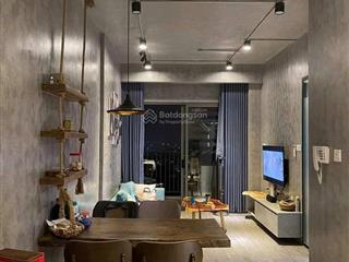 Bán căn 1pn+ giá tốt 5.9 tỷ bao hết  the sun avenue, lầu cao view sông đông nam thoáng mát.