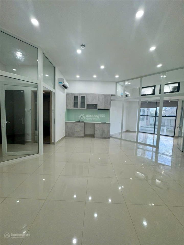 Chuyên cho thuê văn phòng the sun avenue officetel 35m2 giá tốt 9 triệu