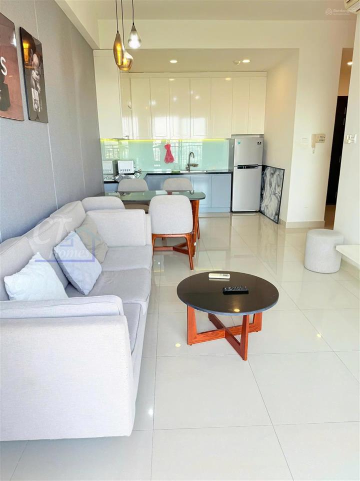 Sổ hồng sẵn  bán nhanh căn 2pn view sông the sun avenue giá tốt 7.55 tỷ