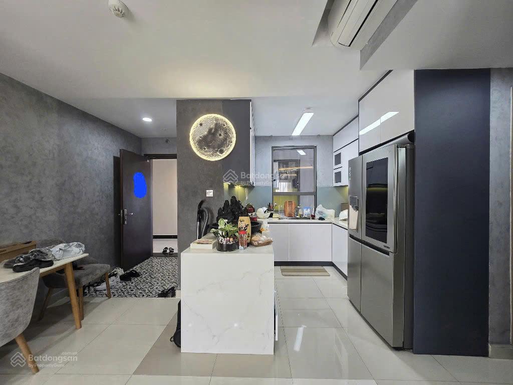 Bán căn 3pn lầu cao view sông đông nam thoáng mát  the sun avenue giá chỉ 8.8 tỷ bao hết