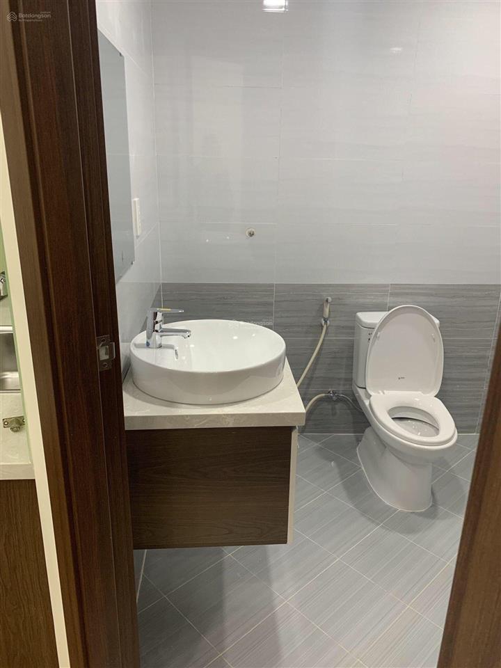 Sổ hồng sẵn, chủ giảm giá bán nhanh căn officetel 48m2  the sun avenue giá đầu tư