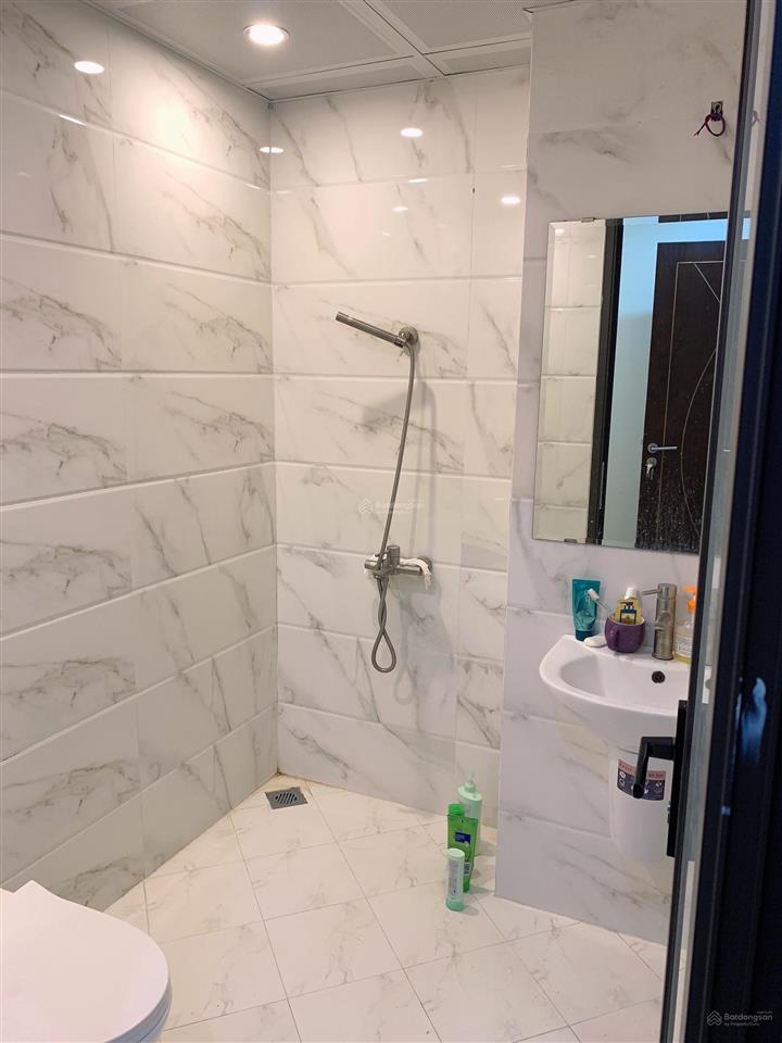 Cho thuê phòng trọ 30m2 ngõ 40 tạ quang bửu  khu bách khoa