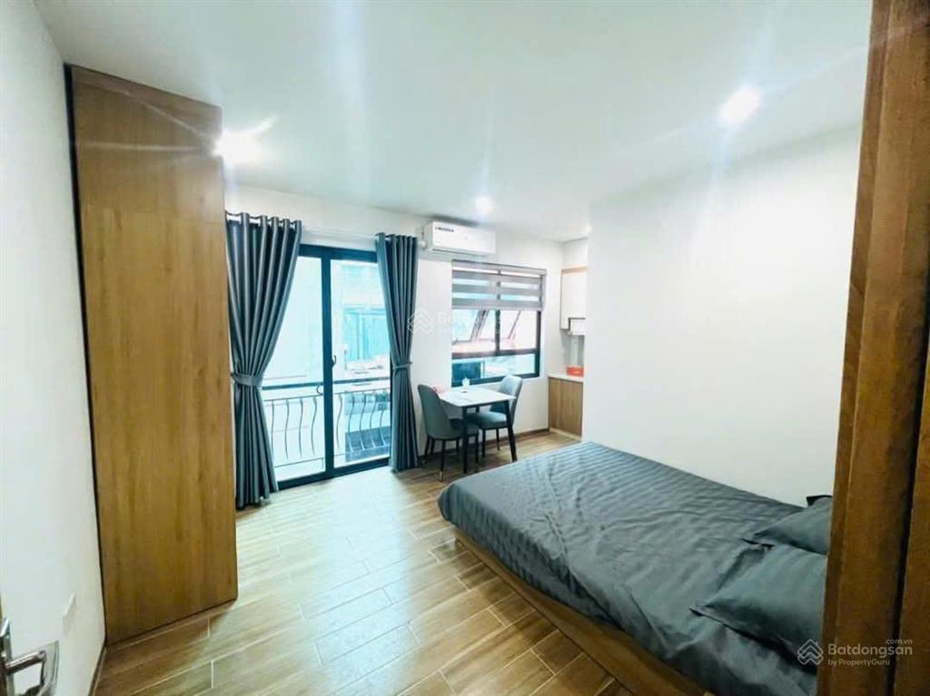 Bán tòa chdv phố tạ quang bửu  90m2 x 6 tầng  16 phòng  giá 25 tỷ
