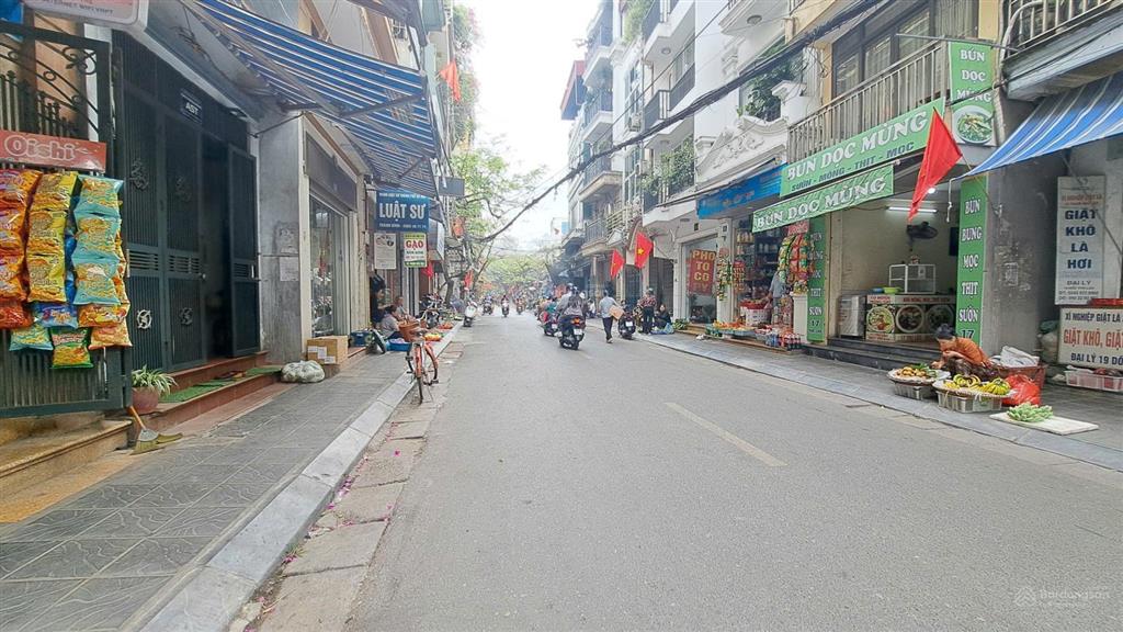 Cho thuê văn phòng tầng 2 phố thọ lão  lò đúc  60m2  giá 15 triệu/tháng