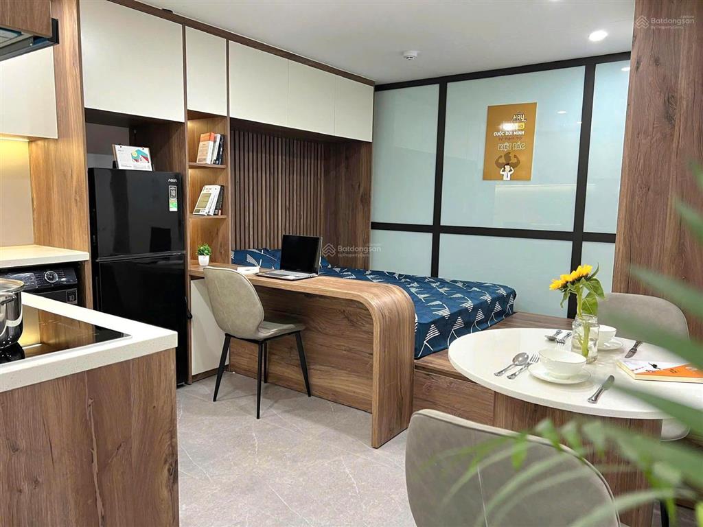 Cho thuê 1 phòng cao cấp cực đẹp  ngõ 40 tạ quang bửu  khu bách khoa
