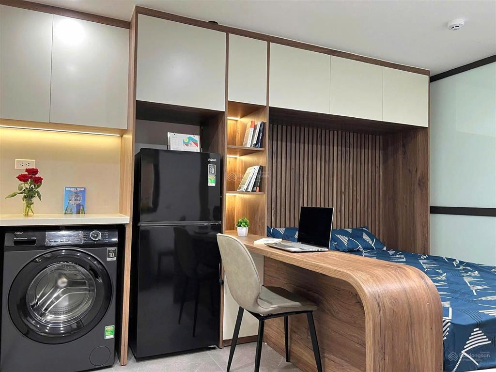 Cho thuê 1 phòng cao cấp cực đẹp  ngõ 40 tạ quang bửu  khu bách khoa