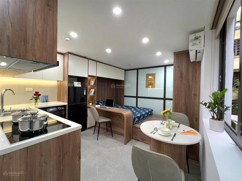 Cho thuê 1 phòng cao cấp cực đẹp  ngõ 40 tạ quang bửu  khu bách khoa