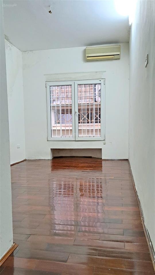 Cho thuê nhà riêng 30m2 x 4 tầng ngõ 37 lê thanh nghị  khu bách khoa