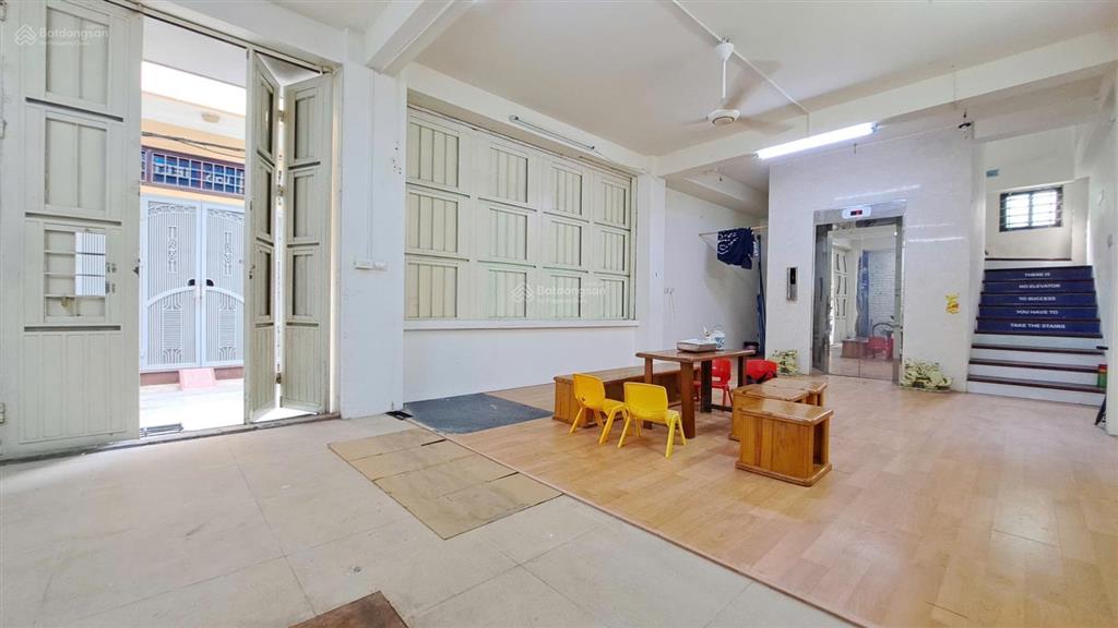 Cho thuê cửa hàng khu bách khoa  50m2  giá 7tr/tháng