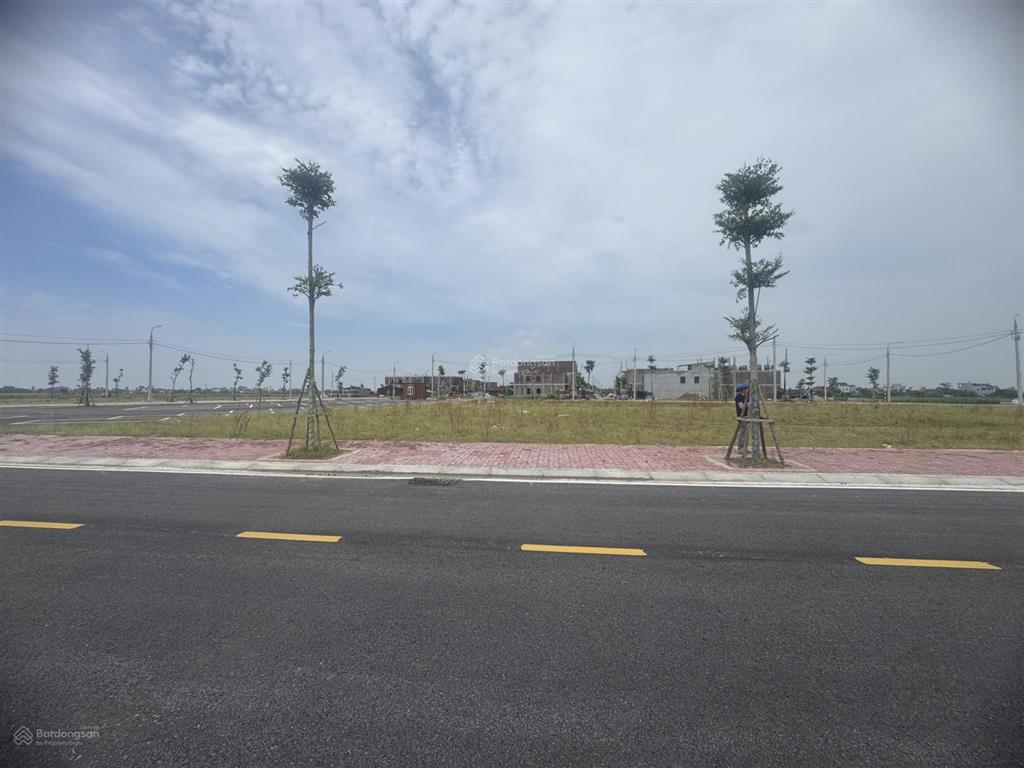 Bán đất đấu giá đình cao  phù cừ  hưng yên 1,x tỷ