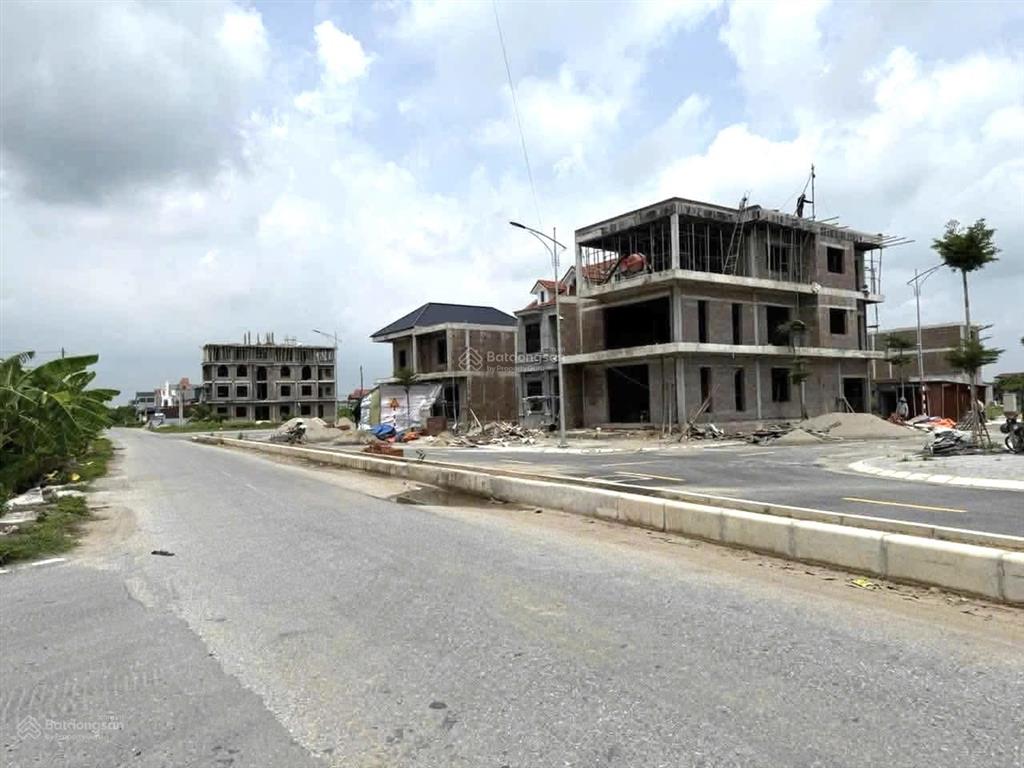 Bán đất mặt đường huyện dh64, hồng quang, hưng yên, rẻ hơn khu đất đấu giá năm ngoái 1 tỷ.