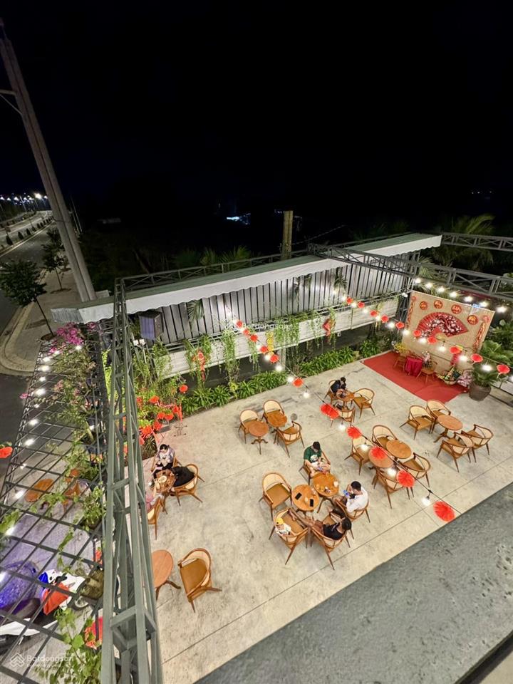 Gấp cho thuê mb 320m2 thích hợp làm văn phòng, ch trưng bày