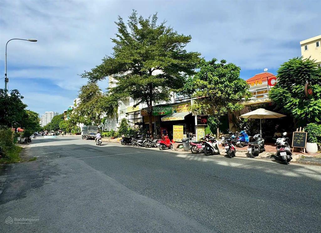 Lô đất 230m2(10x23) , full thổ cư, đối diện công viên, xây biệt thự vườn , kinh doanh