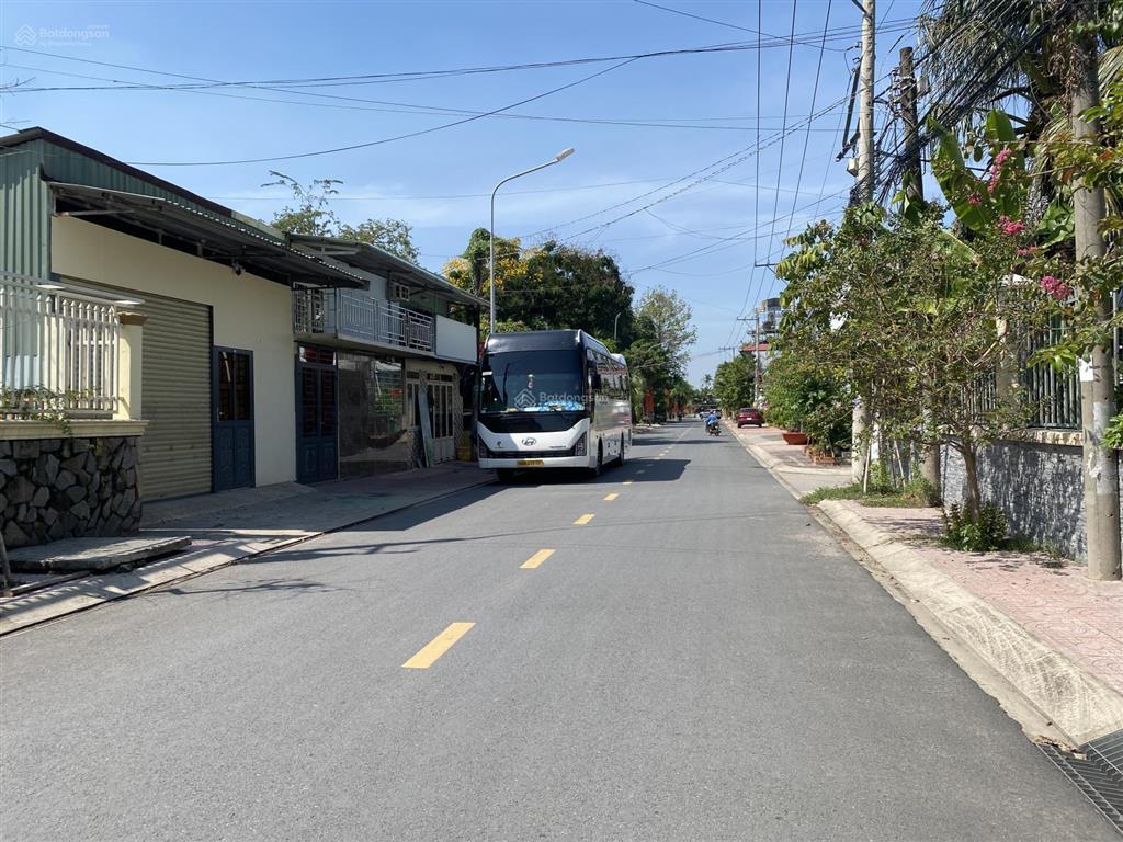Bán lô đất 156,9m(6x25,5) mặt tiền đường kinh doanh , gần khu nghỉ dưỡng an lâm