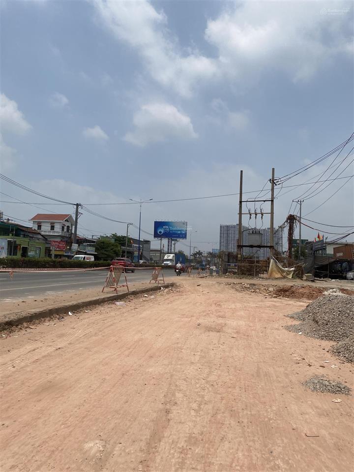 Bán 722m2 (16x45)m giáp 2 chung cư đang xây, cách ql13 200m