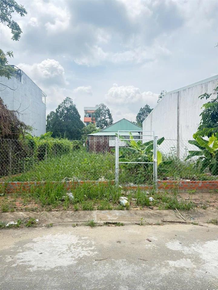 Bán lô góc 2 mặt tiền kinh doanh 277m(14x20) full thổ cư, thích hợp kinh doanh, mặt sông mát mẻ