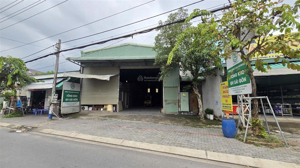 Bán kho 596,5m2 (14x42) mặt tiền đường nhựa, đang cho thuê có thu nhập 40tr/th