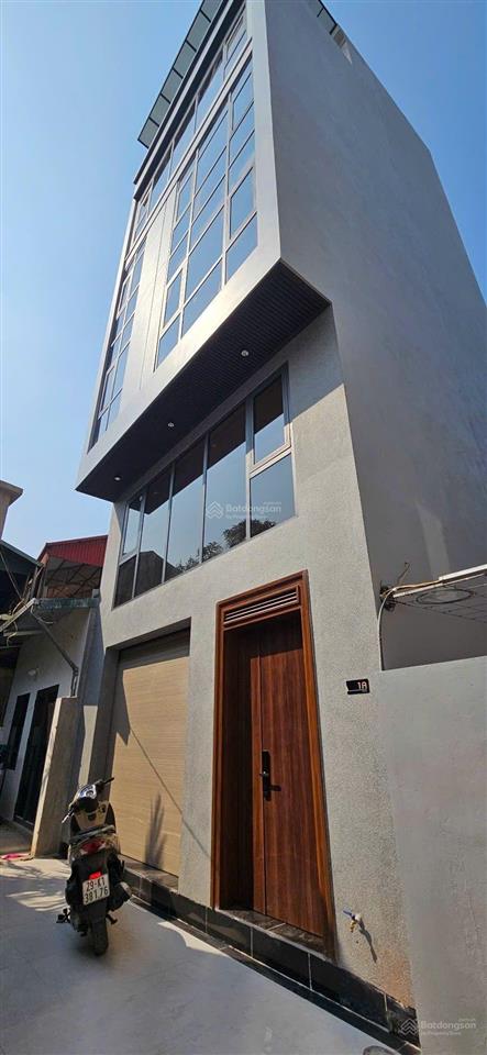 Bán nhà dân xây phúc lợi,long biên.6 tầng thang máy,gara ôtô. diện tích 50m. mt6m. giá 9.5 tỷ.