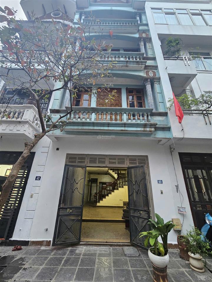 Bán nhà dân xây tái định cư thanh am,việt hưng.dt61m. hơn 14 tỷ