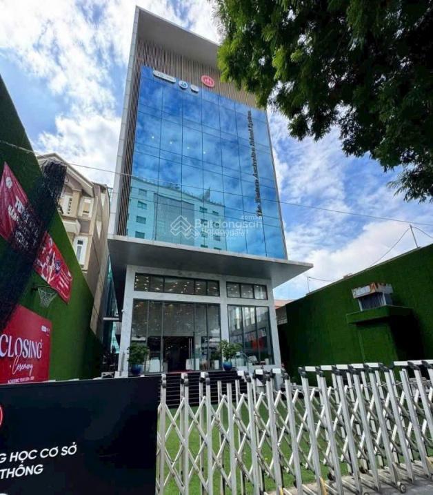 Bán tòa nhà mặt tiền trần hưng đạo  dt 12 x 36m  cn 450m2  hầm + 4 tầng  giá bán 65 tỷ