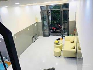 Bán nhà hẻm lê văn sỹ, tặng full nội thất